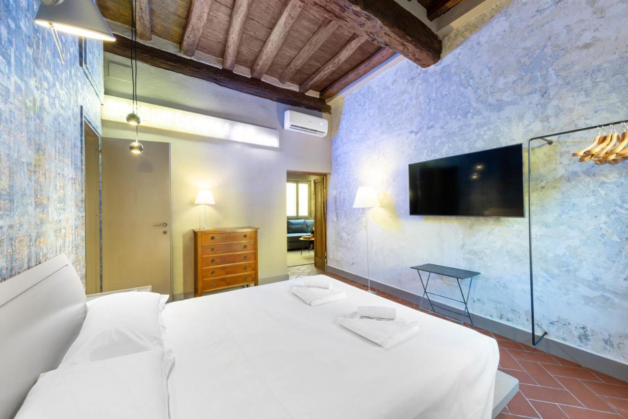 Santa Trinita Industrial Flat * Florenz